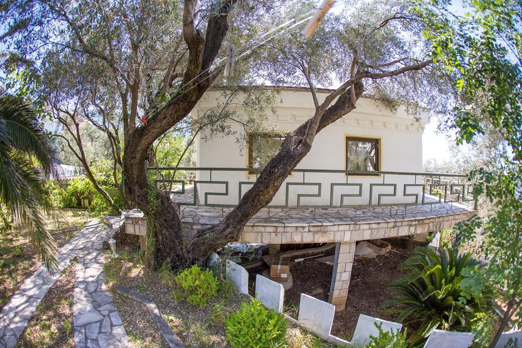 The Turtles Garden Villa Becici  Exterior photo